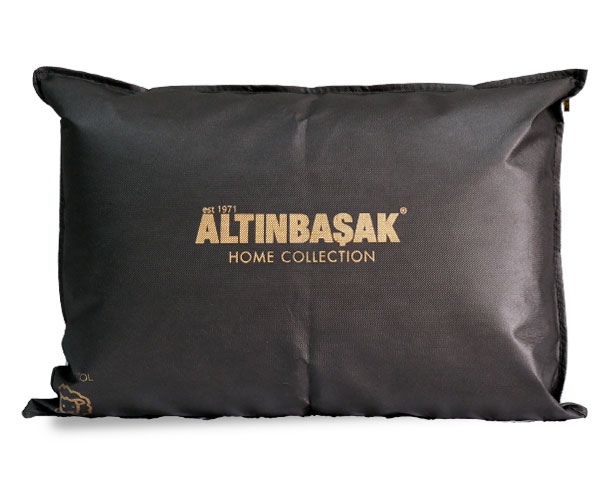 Altin Basak Gold Baskılı Yastik Çantası